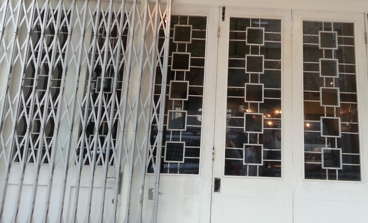 Roller Shutter Replaces Foldable Doors And Gates